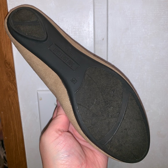 Flats - Picture 2 of 2